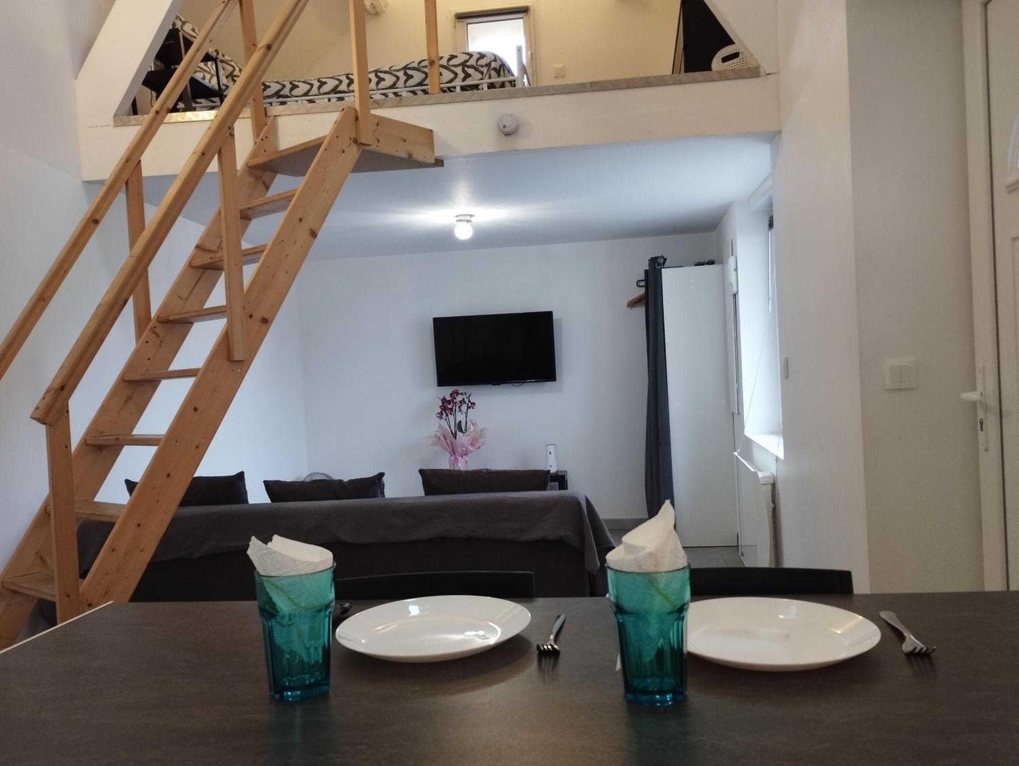 Appartement 1, Jardin, Collation, 5 Min De L'Aeroport Cdg Le Mesnil-Amelot Exterior foto